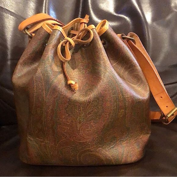 ETRO Milano Red Paisley Vachetta Leather Drawstring Bucket Shoulder Bag - Picture 16 of 16